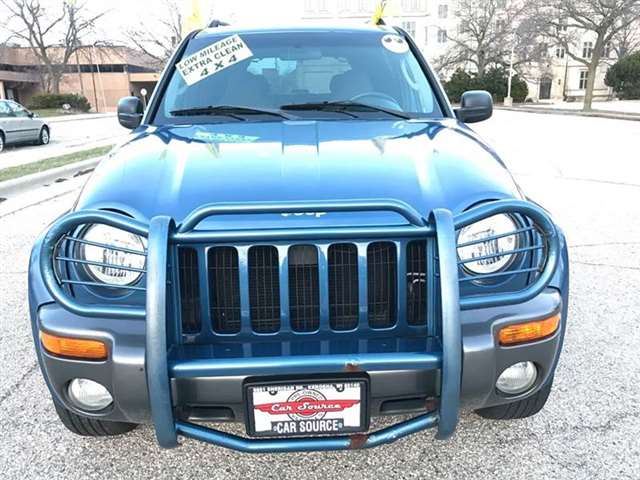 2004 Jeep Liberty 4dr Sport 4WD SUV